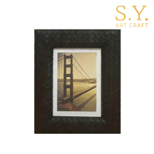 Elegant Leather Picture Frame with Textured Design