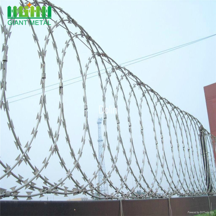 Single Coil Cross Type BTO-22 Galvanized Razor Wire