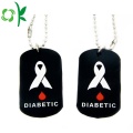 Etichetta pet con codice QR personalizzato in silicone con tag dog tag