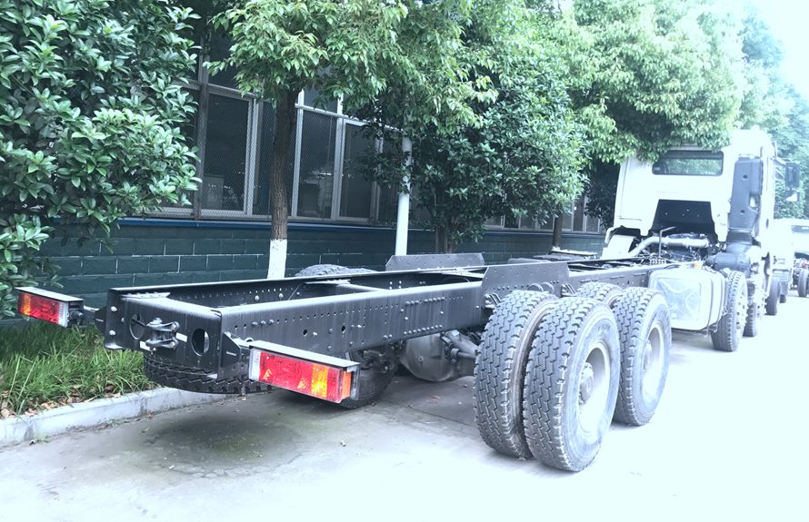 heavy towing service vehicles chassis 2