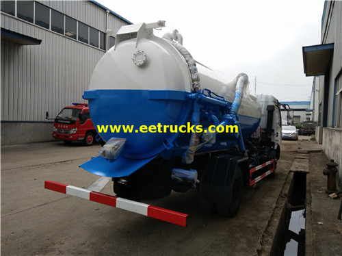 فراغ 4000L 4x2 روث شفط الشاحنات