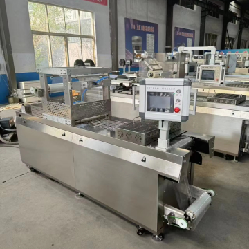Continuous Stretch Film Thermoforming Vacuum Packaging Machine for Cheese Chicken Tortillas