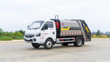 5CBM trash compactor garbage truck