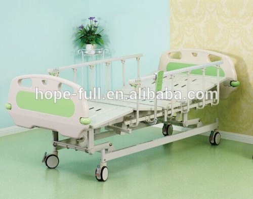 D756a 3 functions electric hospital bed new model with seperate lock castors