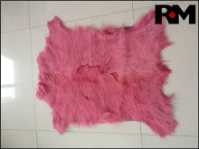 Colorful Dyed Lambskin Rugs in Pink Color