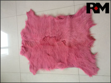 Colorful Dyed Lambskin Rugs in Pink Color