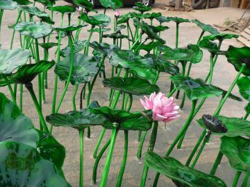 Outdoor Decorative Lotus Murano Glass Sculpture