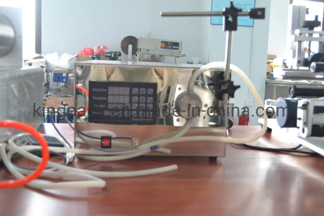 Lt-1 Magnetic Pump Liquid Filling Machine for Water