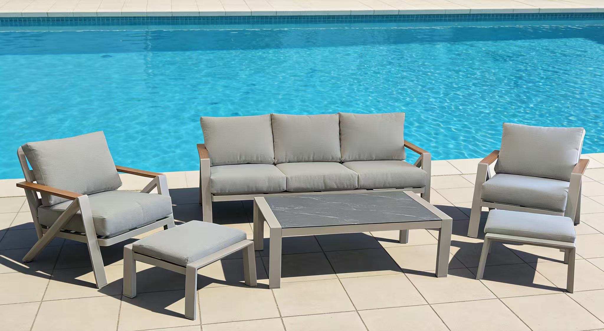 كرسي حديقة وطاولة OT5003-1 Garden Chair And Table OT5003-1