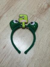 Green frog head hoop