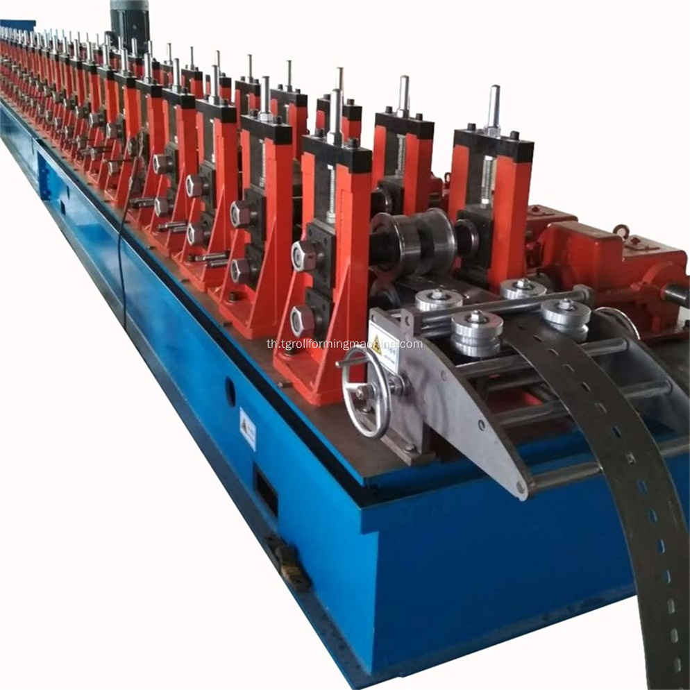 วงเล็บพลังงานแสงอาทิตย์ C Channel Roll Forming Machine