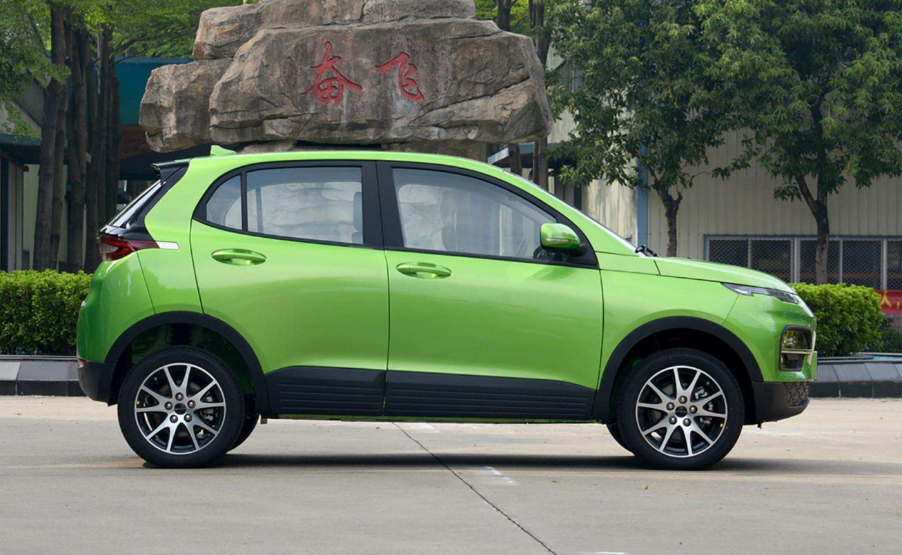 Dayun yuehu SUV Car 2022 300KM Pure Electric Car 5 doors 5 seats