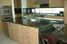 Verde Butterfly Granite Countertop