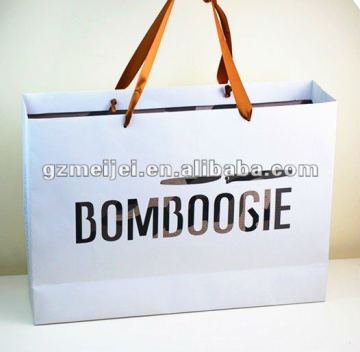 garment shopping paper bag