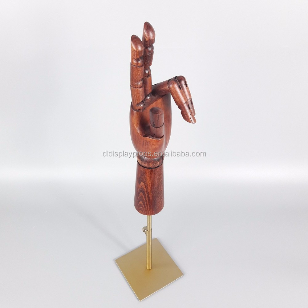 DL1143 Brownish red color flexible display hand female mannequin wooden hand Wood Articulated Hand on sale