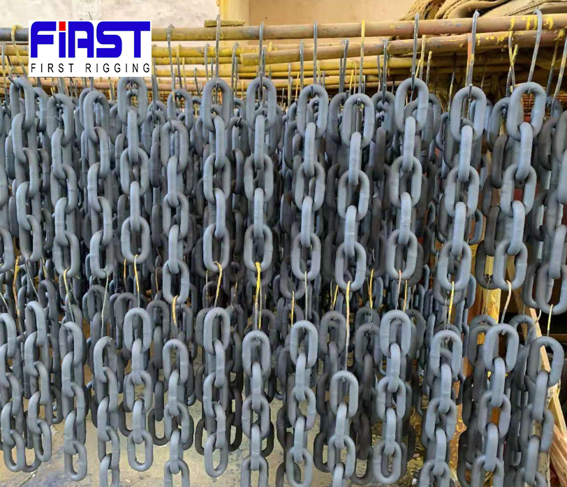 All Kinds of Alloy Steel Heavy Duty 10mm -48 mm Link Welded Lifting Mining chain for dragging