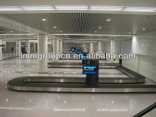 Airport baggage turntable carousel conveyor system