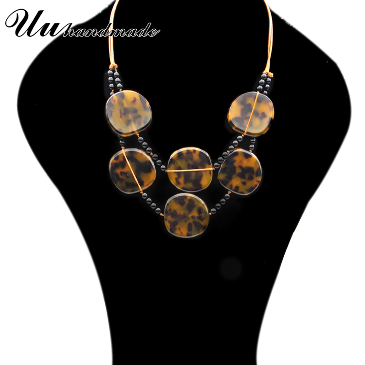 Wholesale turtle shell acrylic beads chain for women acrylic resin long leopard necklace