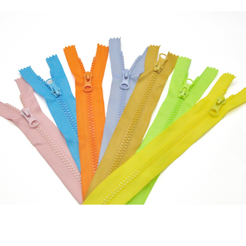 Open end Moulded Plastic zipper