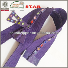 plastic diamond zipper