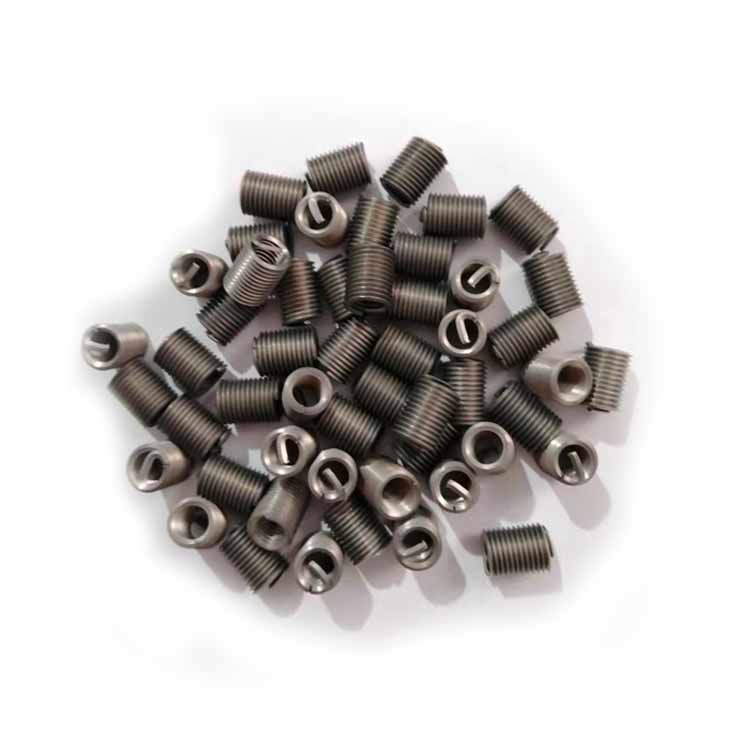 Industrial Fastener M6 M2 M42 Screw Titanium and 304 Stainless Steel with Plastic Sleeving Carton Packing
