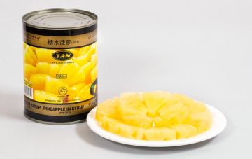 Canned pineapple chunk syrup