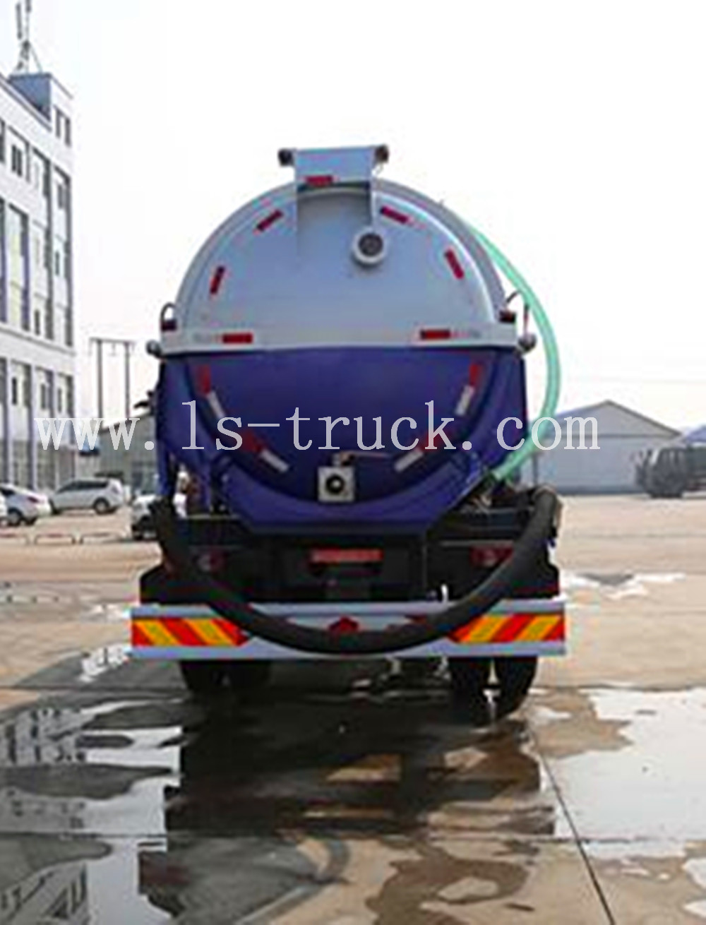 7000L Vacuum Sewage Suction Truck