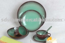 reactive dinnerware set