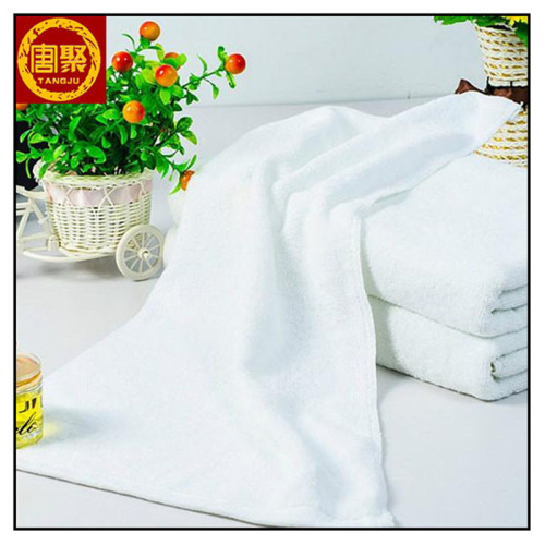 Serviette de bain enveloppante blanche