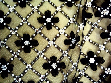 Pan flower embroidery warp knit fabrics