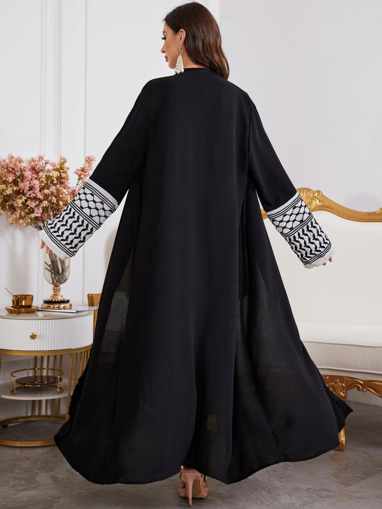 لباس ابای باز کنتراست کاف (7) Contrast Cuff Open Abaya Dress (7)