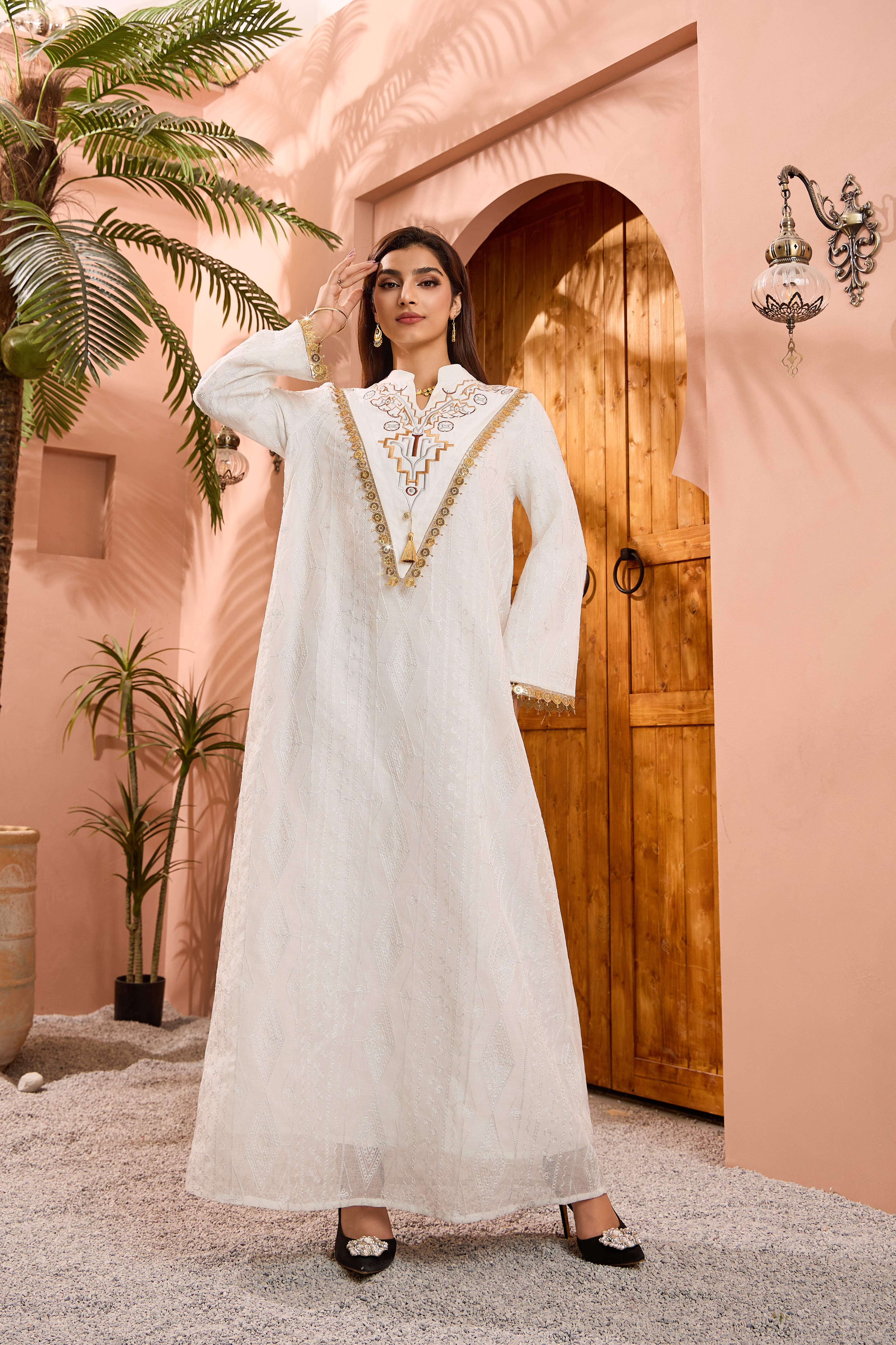 طلای سفید هندسی دوزی مدل عبایی نمای استایل 04 white gold geometric embroidered abaya model styling view 04