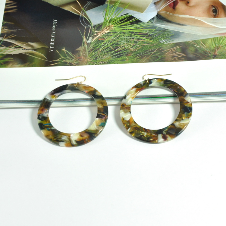 Custom round acetic acid ear rings for women classic cellulose acetate tortoiseshell earrings