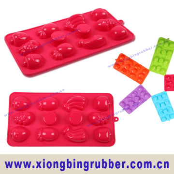 Apple shaped silicone cake mould