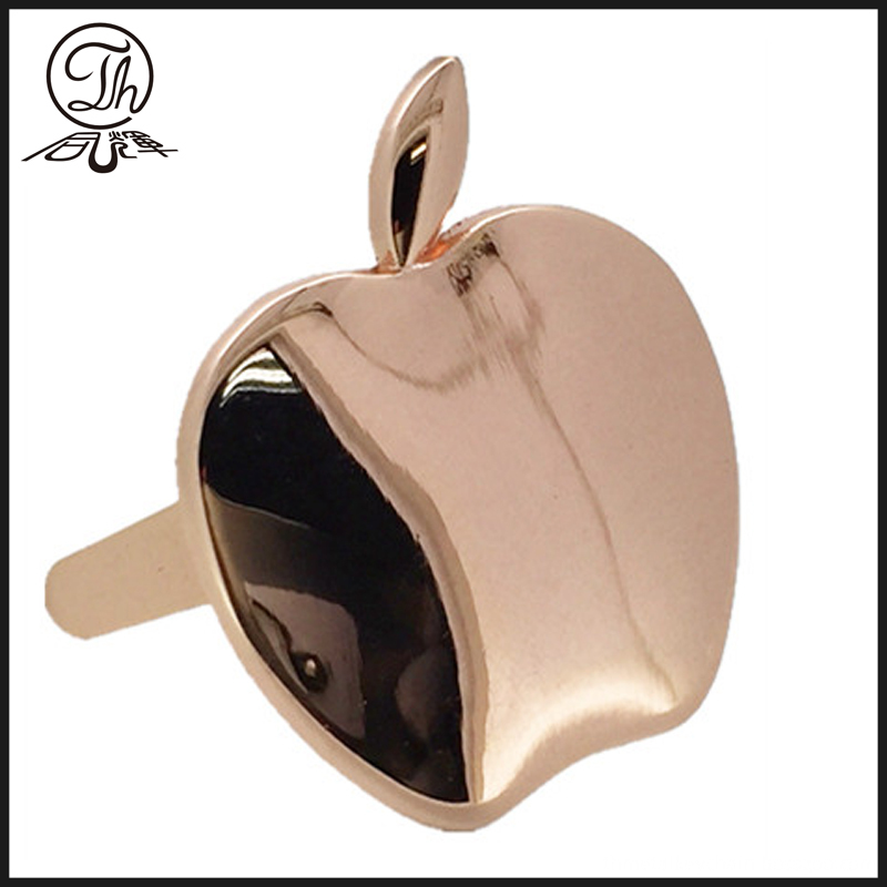 Apple pin 01