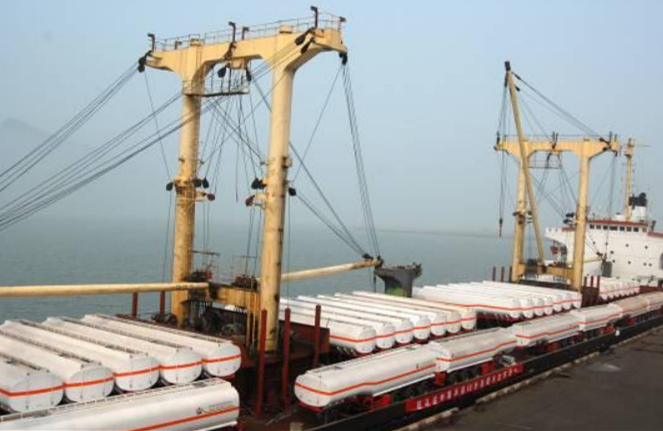 Liquid Transport Fuel Tank Semi Trailer Liquid Transport Fuel Tank Semi Trailer