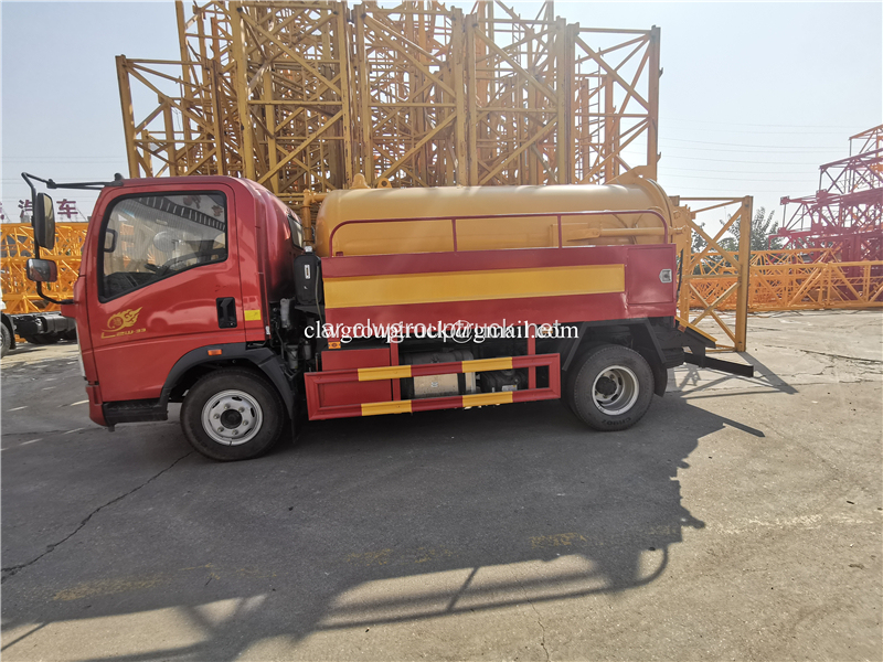 Sinotruk 4x2 Sewer Cleaning Truckfor للبيع