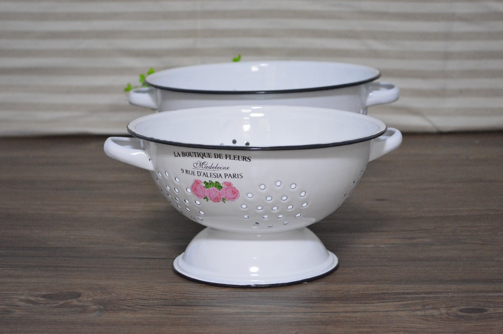 The Hollow Out Enamel Colander Kitchen Basket And Vegetable Strainer