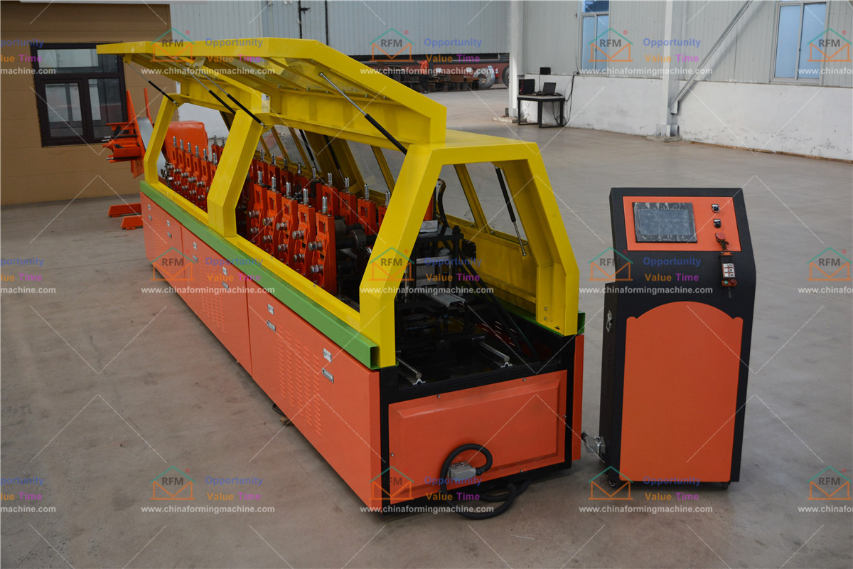 For shopping malls produced by rolling door manufacturers Multi-printing roller door continuous piece forming machine