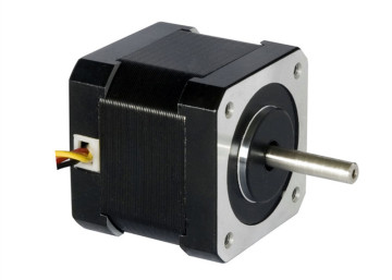 Hybrid stepping motors NEMA 17 mirror inished endcaps strengthened shaft