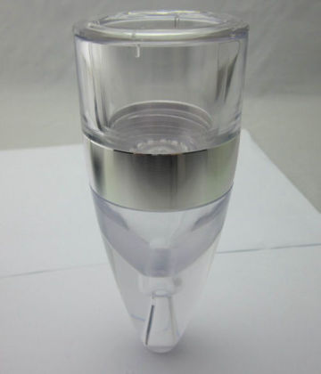 Stainless steel Wine aerator wine decanter