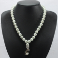 Monili di costume artificiale della collana della perla bianca