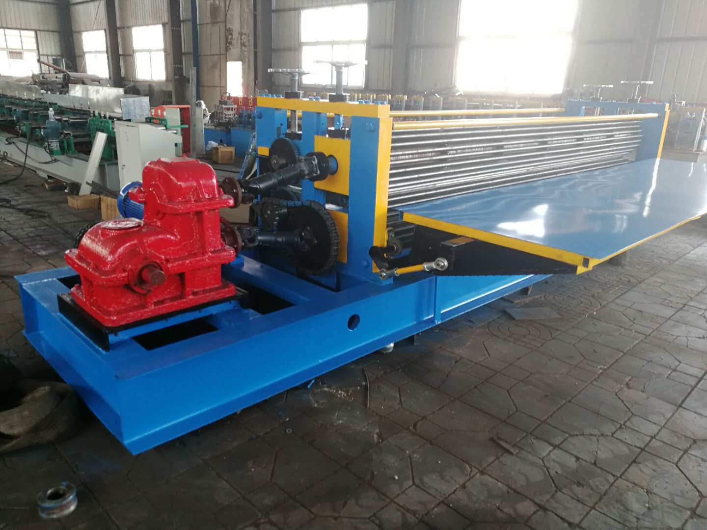 FX910 Corrugated profile steel roof sheet roll forming machine