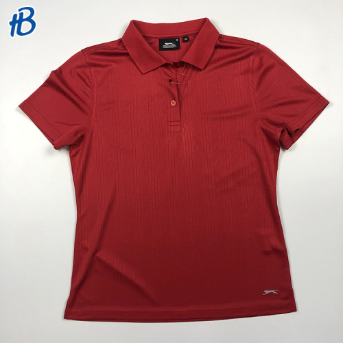 男性向けの赤いフォーマルスポーツシャツ