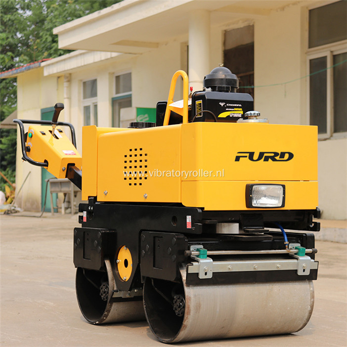 800kg Self-propelled Road Roller With Full Hydraulic