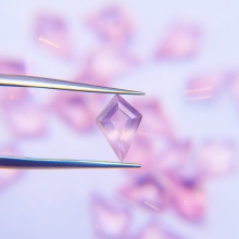 High Quality Natural Rose Quartz Kite Shape Cutting