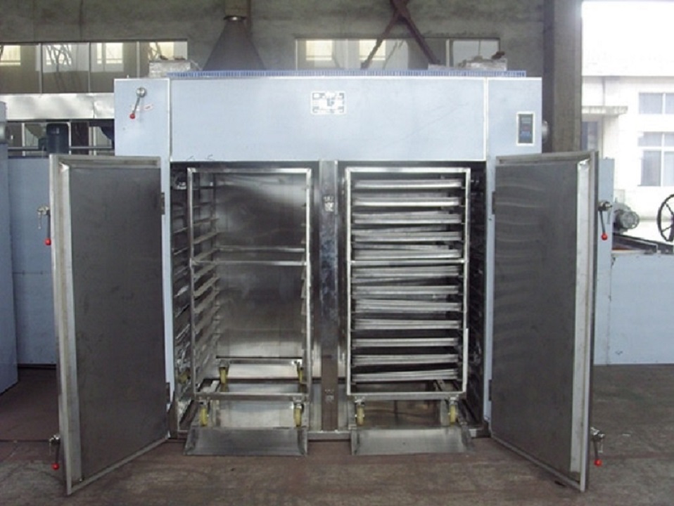 GMP Standard Pharmaceutical Tray Drying Machine for Dyestaff صبغ