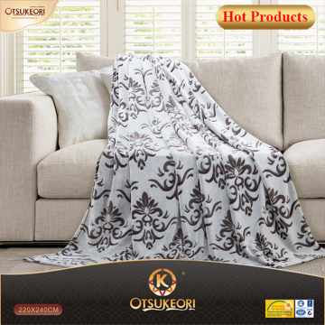 Fashion and classic design blankets ,carving blankets for travel and airplane.