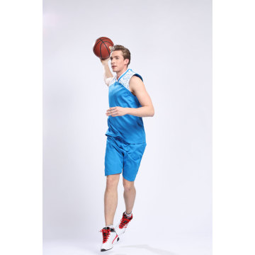 Meerkleurig basketbaluniform van 100% polyester voor training