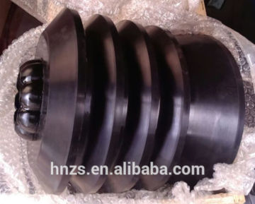 Bottom Top cementing plugs with Locking Teeth